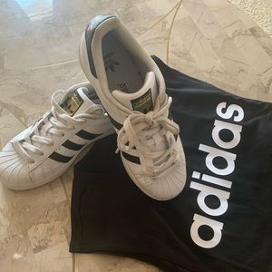 Adidas superstar shoes